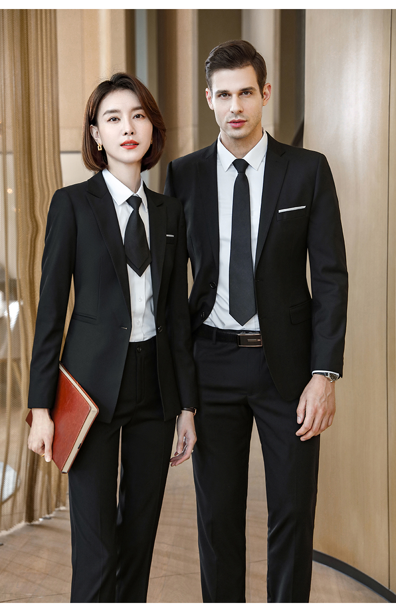 公司團(tuán)隊(duì)西服定制模特展示圖3
